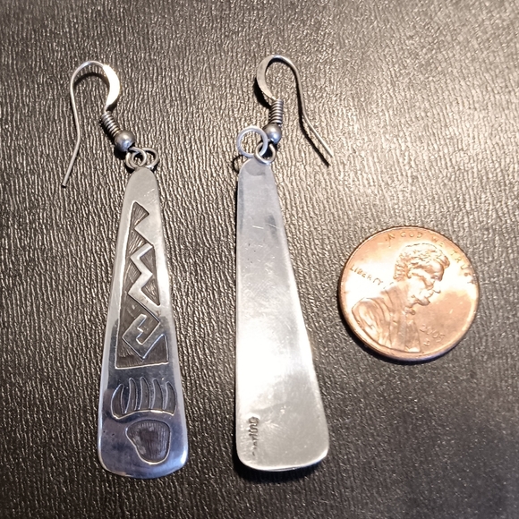 Native American Sterling Silver Bear Paw Hook Dangle Earrings - Picture 3 of 3
